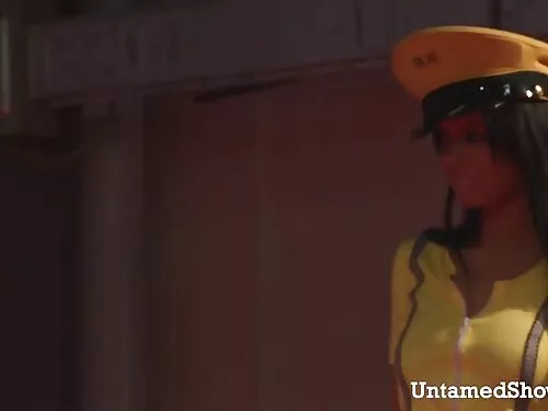 प्यारी लामो खुट्टा भ ...