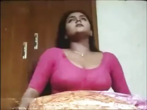 मसालेदार ब्लोजब कम्प ...